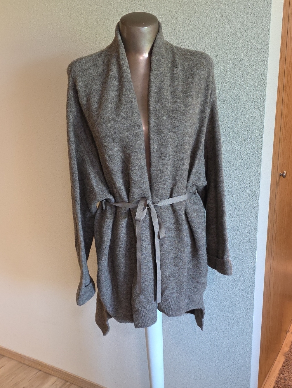 Anthropologie MOTH Taupe Belted Open-Front Knit Cardigan